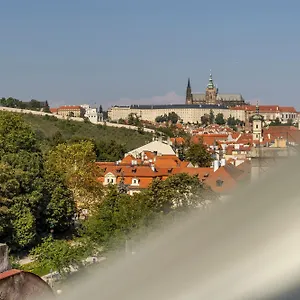 https://historic-centre-prague-apartment.praguehotelsweb.com